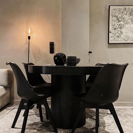 Casagold Glyfada Luxury Apartment Near The Sea アテネ エクステリア 写真