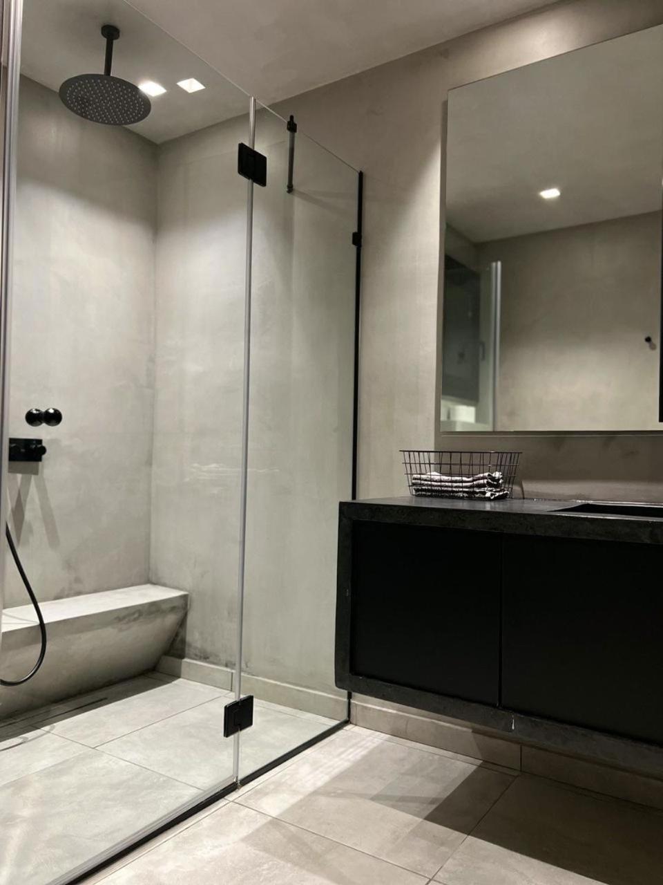 Casagold Glyfada Luxury Apartment Near The Sea アテネ エクステリア 写真